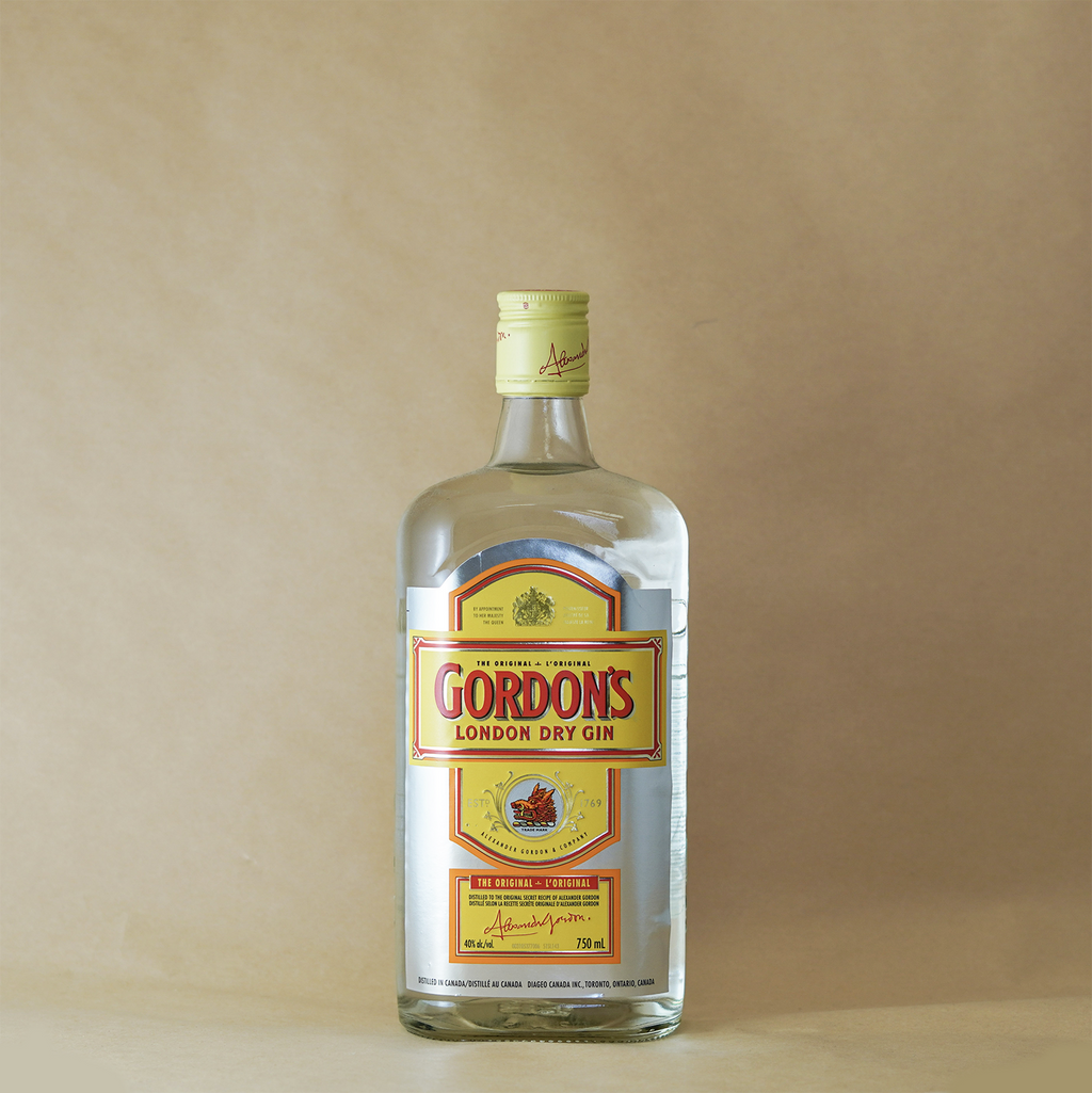 Gordonsgin.png?v=1759356905&
